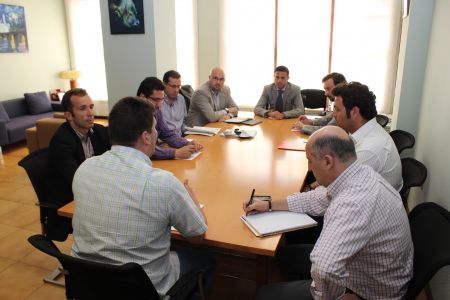 Hoteleros rechazan eliminación de 'puentes' como propone AMLO