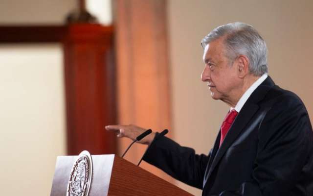 AMLO propondrá el fin de los 'puentes' y que días feriados sean cuando corresponda