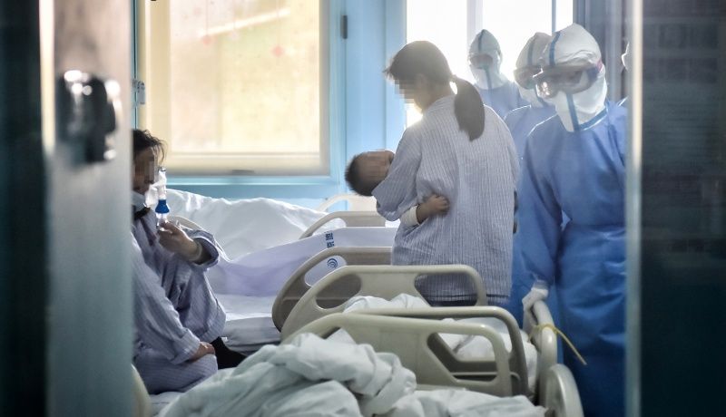 Nace el primer bebé infectado por el coronavirus
