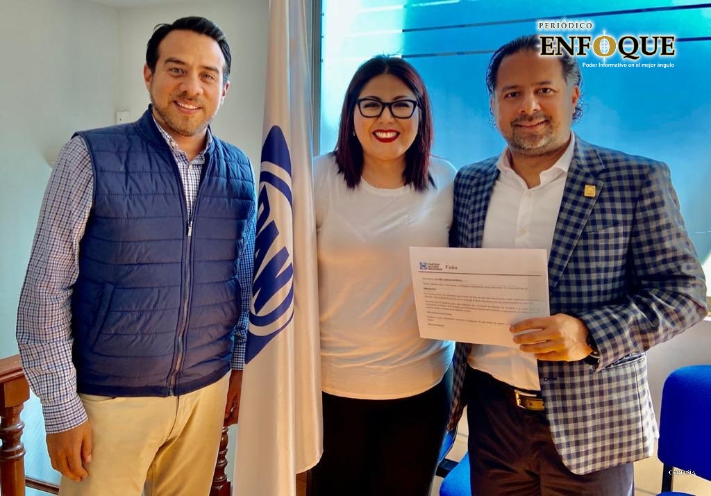 Regidor Jacobo Ordaz se afilia al PAN