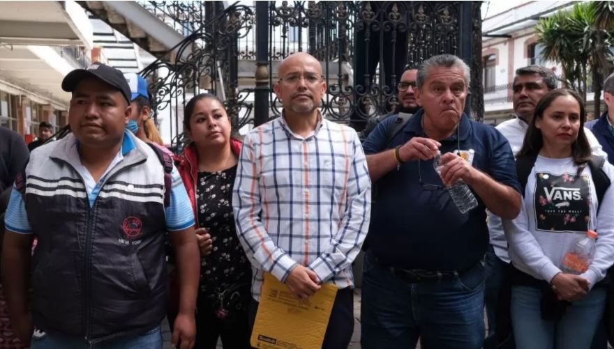 Padres de niños con cáncer alistan protestas en garitas y aeropuertos