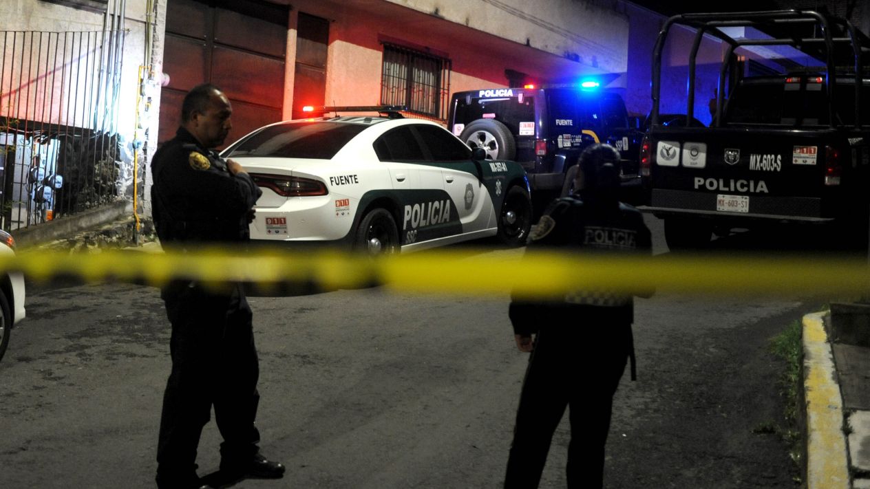 Degüellan a adolescente en su domicilio en Puebla