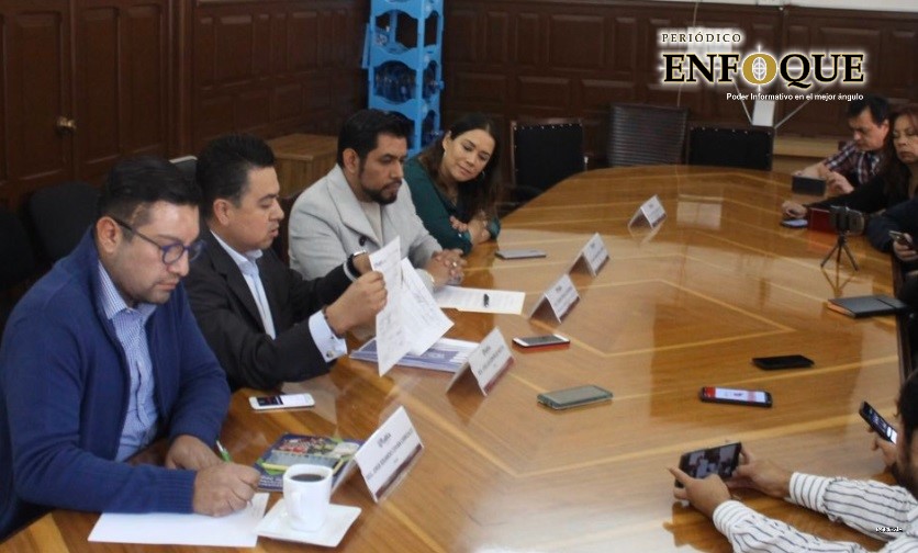 Es “inviable” instalar parquímetros en Puebla capital: Regidores del G6