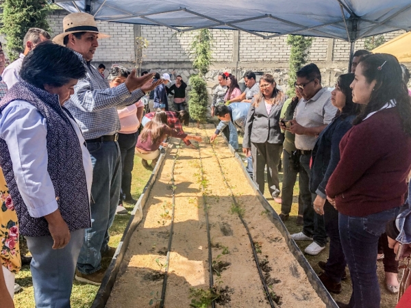 Gobierno de la Ciudad realiza jornada de capacitación sobre Agricultura Urbana en escuelas