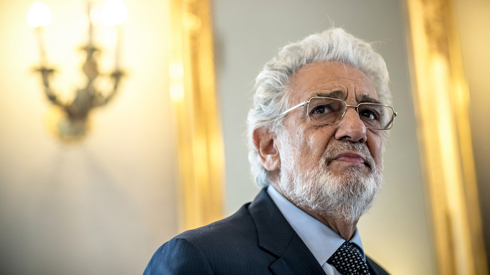 Plácido Domingo acepta responsabilidad y pide perdón a mujeres que lo acusaron por abuso sexual
