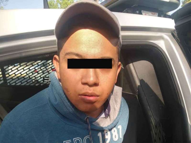 Policía falta 15 días al trabajo y ahora se dedica a robar