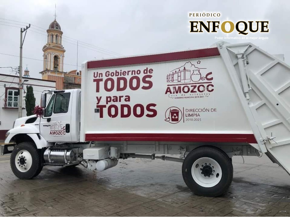 Amozoc adquiere nuevo camión recolector de desechos
