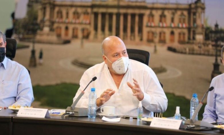 “Ni la guerra ni los abrazos son el camino para enfrentar al crimen organizado”: Enrique Alfaro