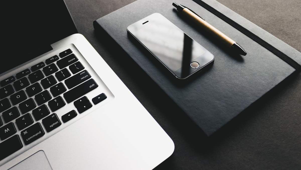 Por austeridad, 2 mil trabajadores de la Secretaría de Economía se quedarán sin computadora