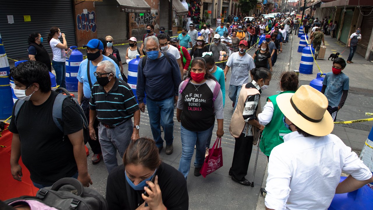 México reporta nuevo récord de casos activos de coronavirus, con 29,129, según Salud