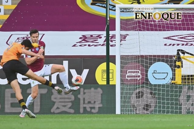 Raúl Jiménez sigue ‘on fire’ en Inglaterra (Video)