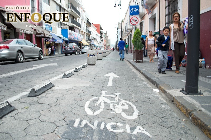 Anuncia Claudia Rivera creación de ciclovías emergentes por la pandemia