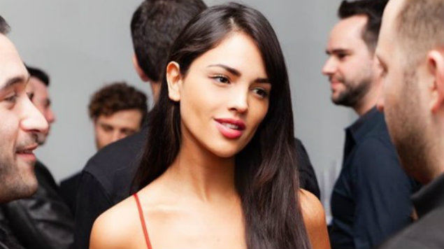 Tras las críticas a AMLO, Eiza González se defiende