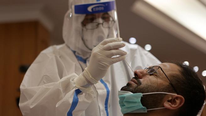 ¿Por qué se espera una segunda ola de la pandemia de COVID-19?