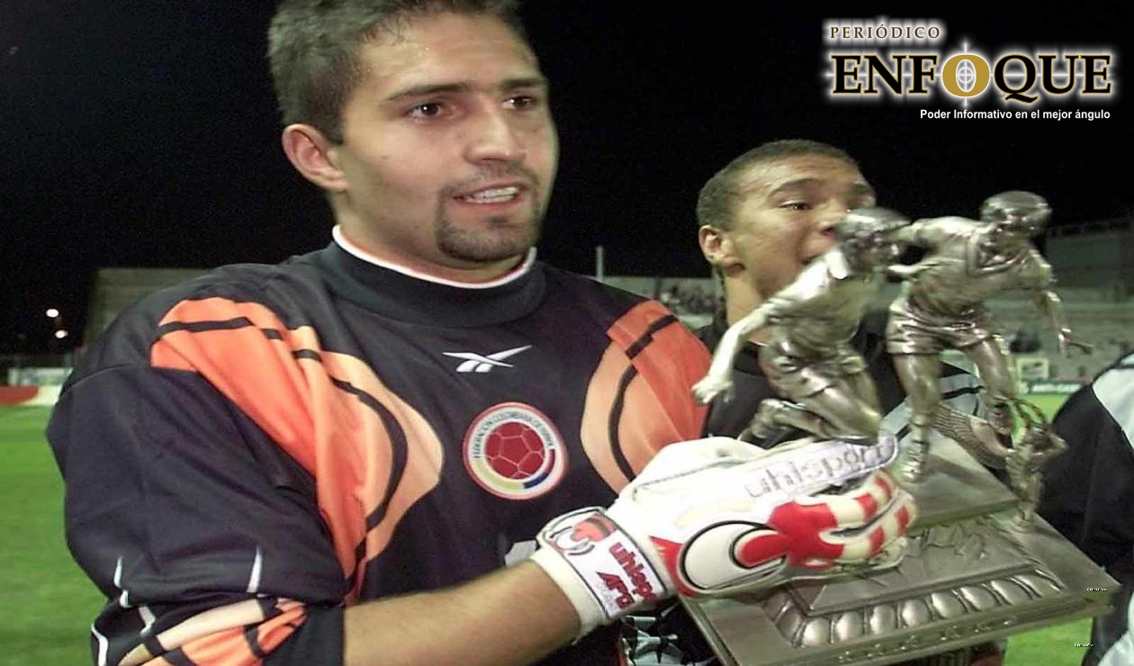 Alejandro Botero, de portero a piloto de avión que hace vuelos humanitarios