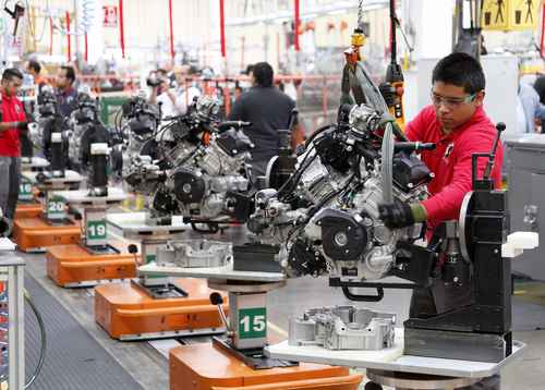 Retoman actividad 340 mil en industria manufacturera