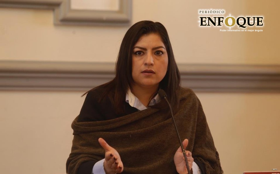 Da Rivera Vivanco espaldarazo a Eréndira Sandoval por propiedades