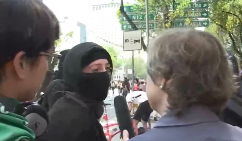 “Queremos tumbar a AMLO porque es un pinch3 facho” (Video)