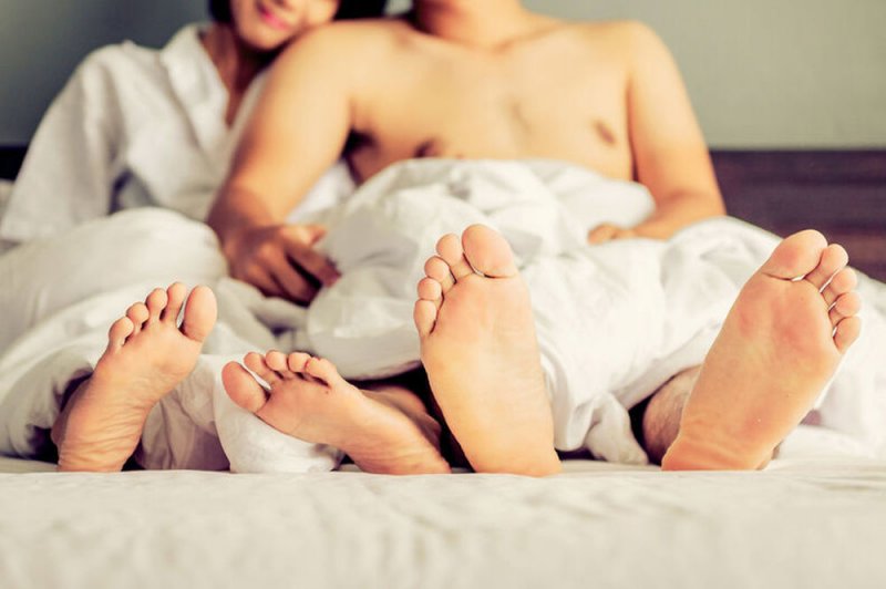 ¿Es seguro tener relaciones sexuales durante la pandemia por coronavirus?