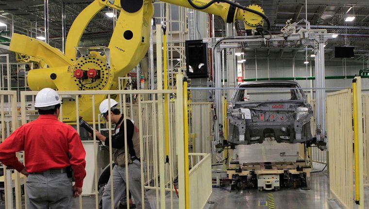 Medidas del Gobierno por COVID-19 causan confusión en empresas