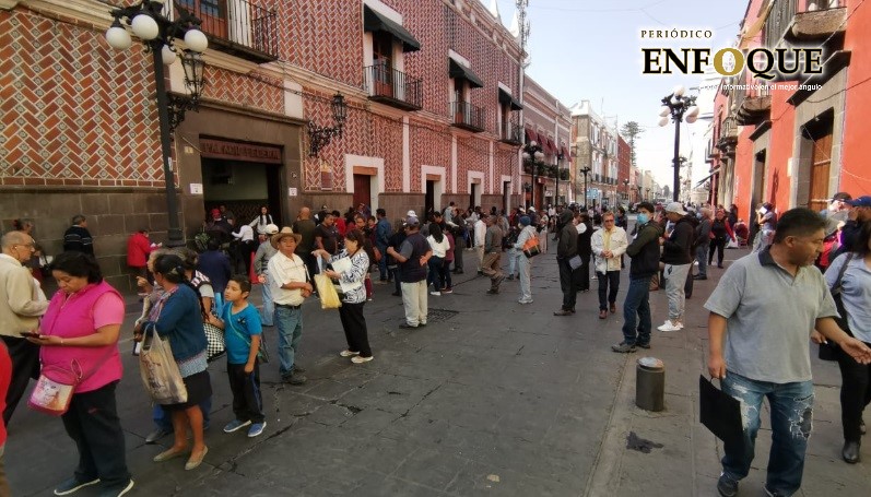 250 mil adultos mayores en Puebla reciben adelanto de pensión (Video)