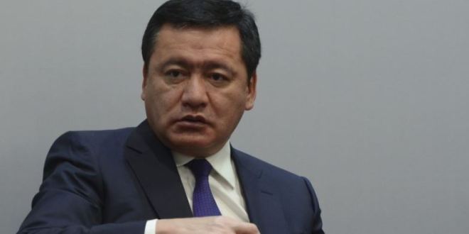 Osorio Chong da positivo a COVID-19