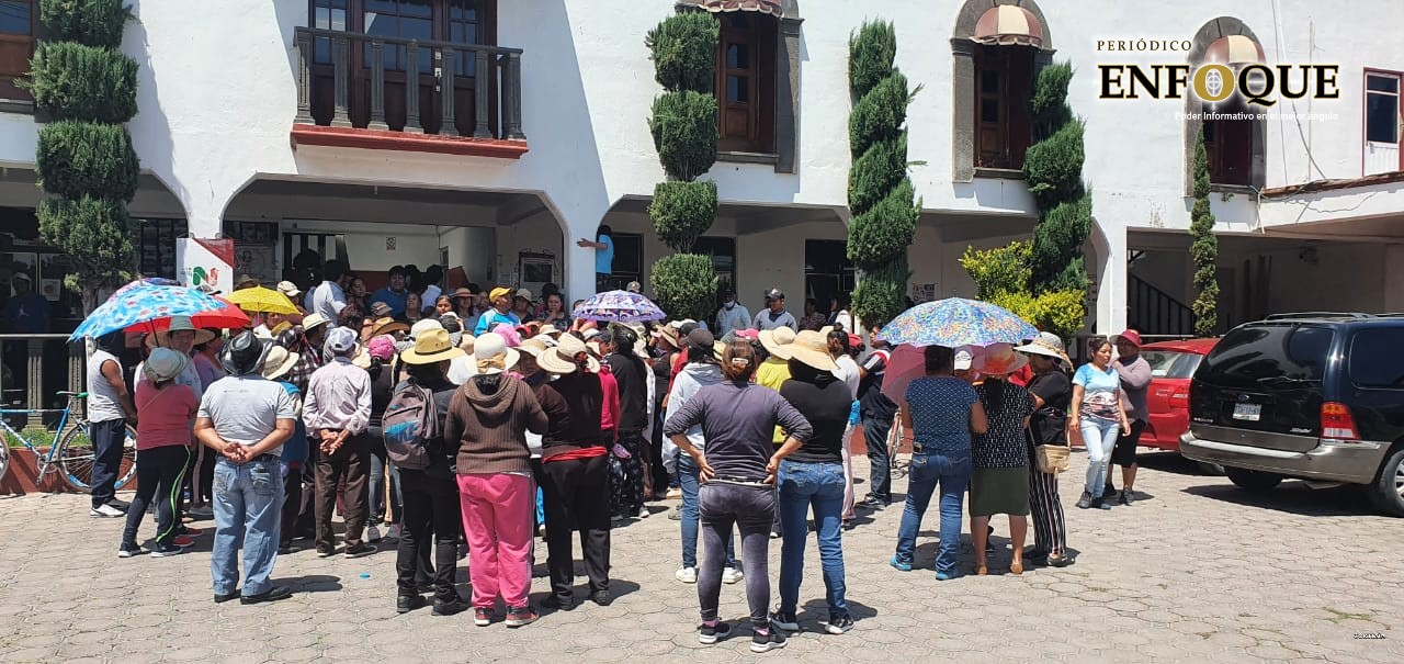 Pobladores de Nopalucan exigen apoyos por contingencia 