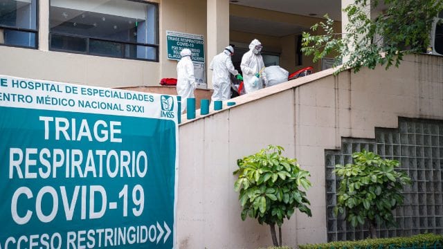 México tiene su peor día en muertes por COVID-19 con 236 fallecidos