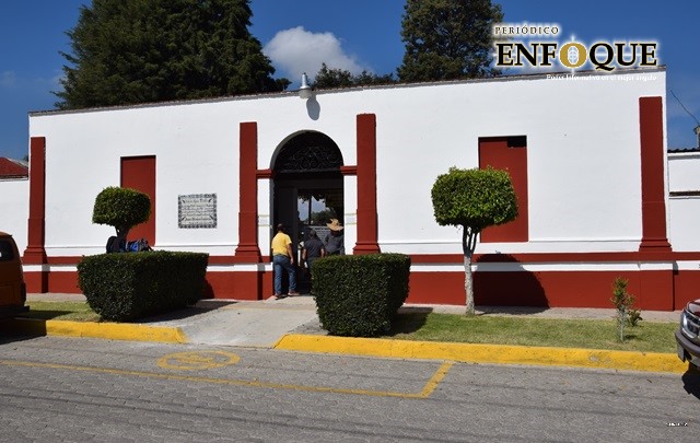Permanecerán cerrados panteones de San Pedro Cholula durante Día de las Madres 