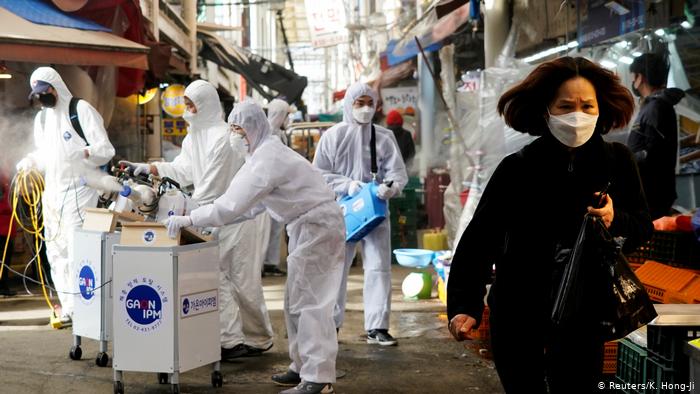 Casos confirmados de COVID-19 superan los 4 millones en el mundo