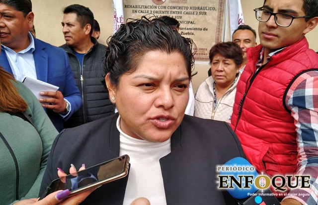 Entrega Karina Pérez despensa a personas de escasos recursos en San Andrés Cholula