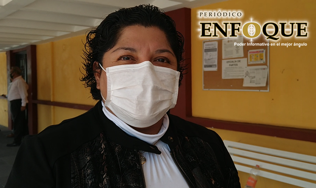 Llama Karina Pérez a “no tomarse a broma” el quedarse en casa por pandemia 