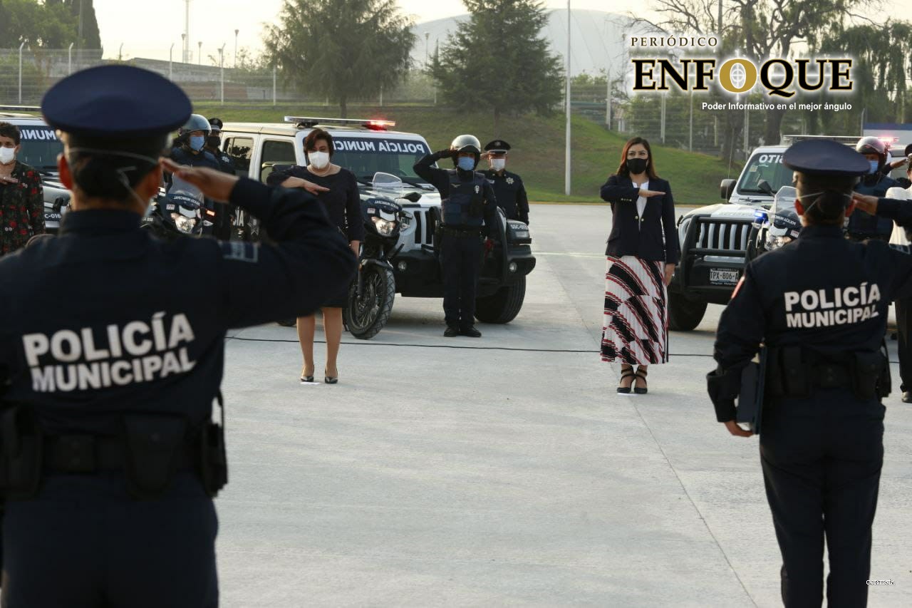 Se suman 53 nuevos elementos al cuerpo policial de la capital poblana