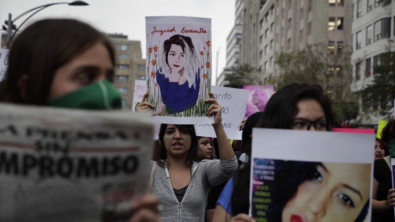 Partidos políticos critican a AMLO por postura ante la violencia contra las mujeres