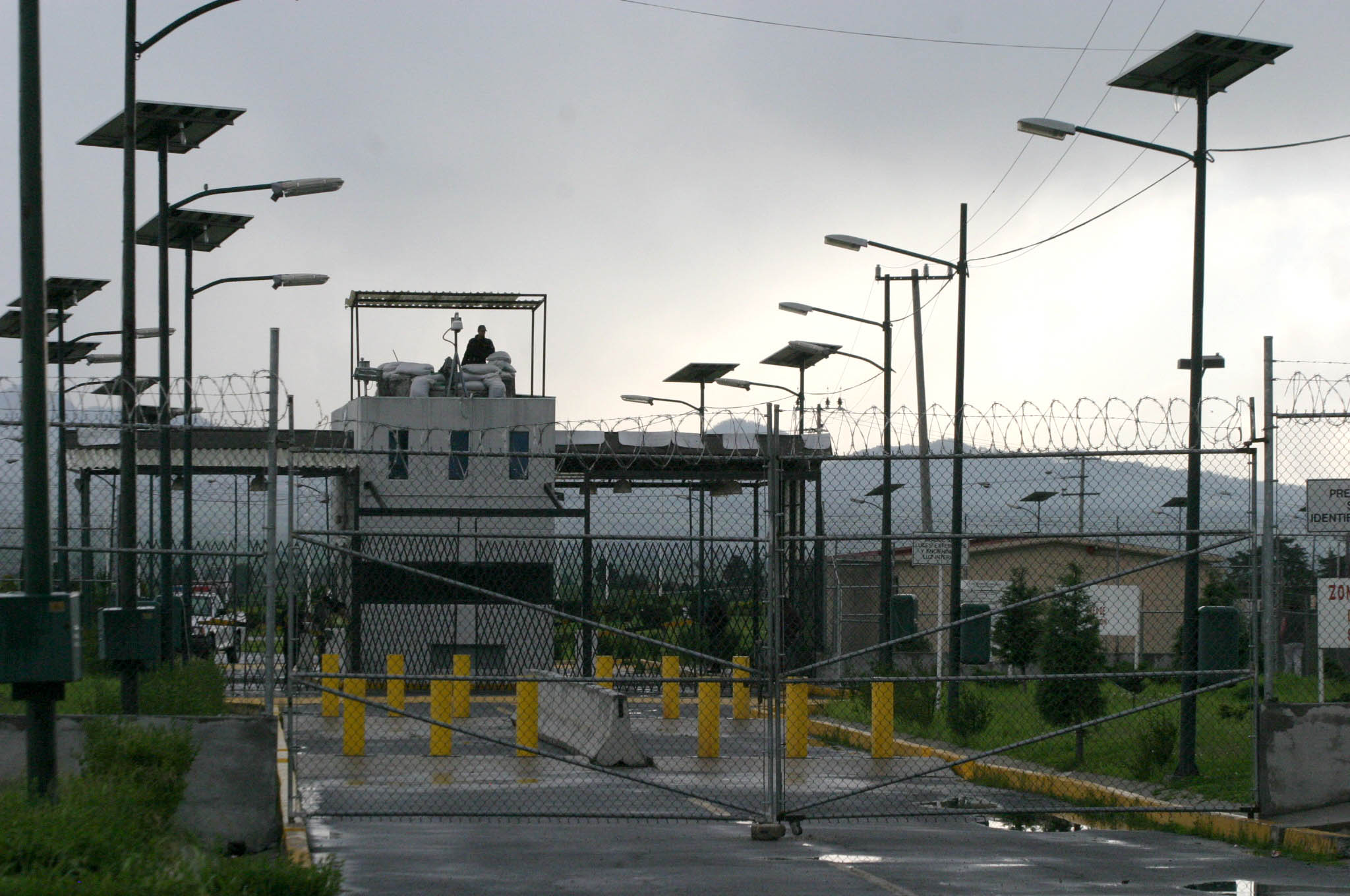 Penales federales tienen 10 casos confirmados de COVID-19