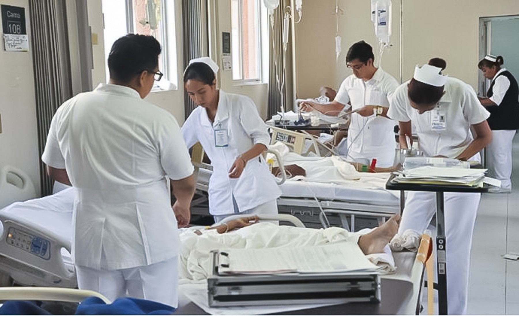‘Al que tenga más oportunidades de vivir’, así atienden en hospital del ISSSTE debido a la falta de camas