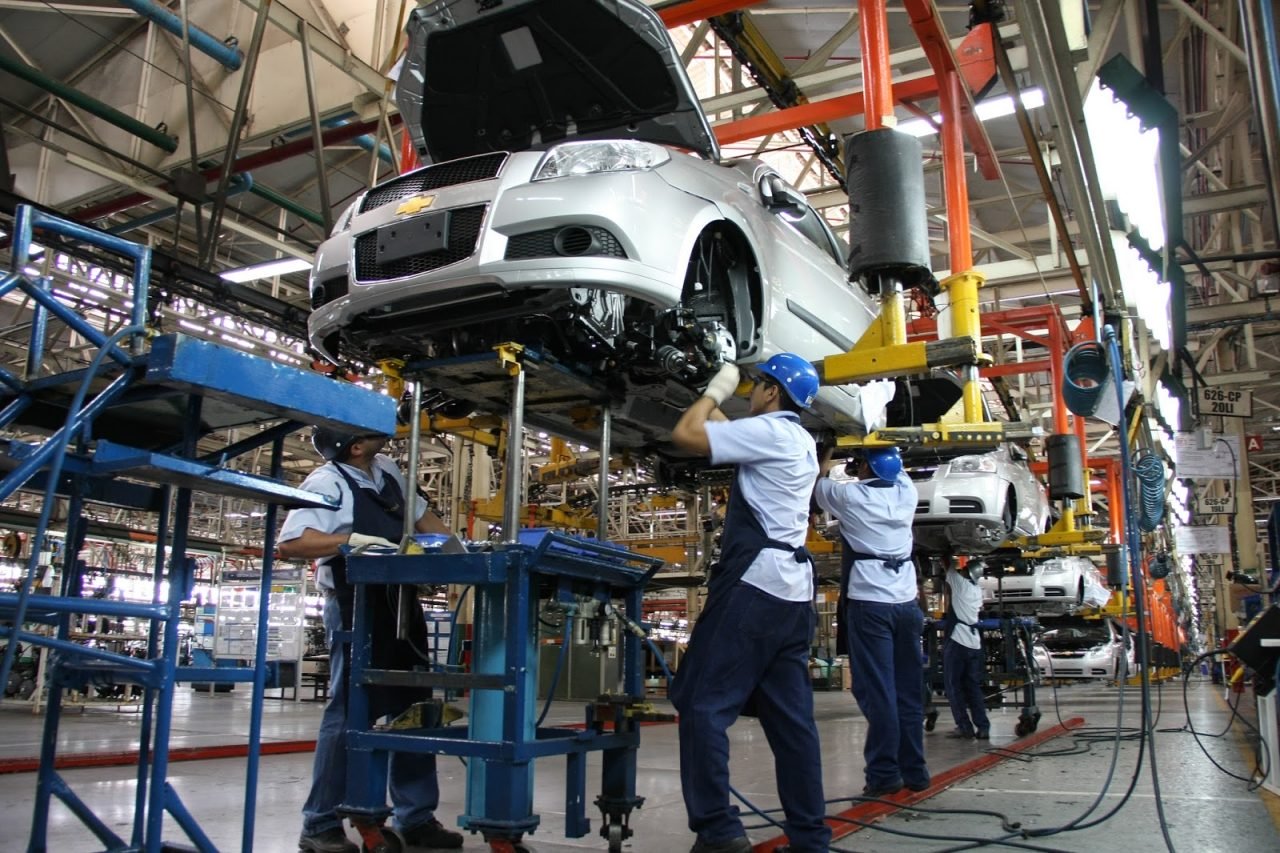 Industria automotriz pide al Gobierno de Puebla permitirle alistar sus plantas para la reapertura