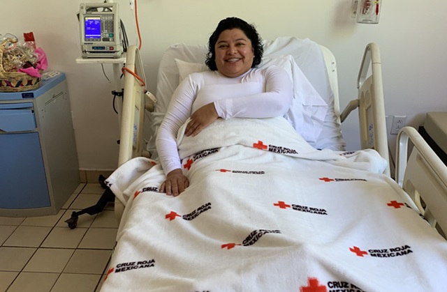 Estará en reposo dos semanas Karina Pérez Popoca tras operación de tobillo 