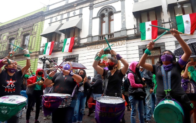 Diputada de Morena presenta nueva iniciativa para legalizar el aborto en Puebla