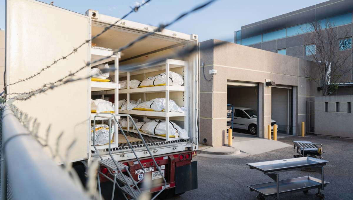 “La Fosa”: Enfermera describe unidad médica en la que dejan morir a pacientes covid 19