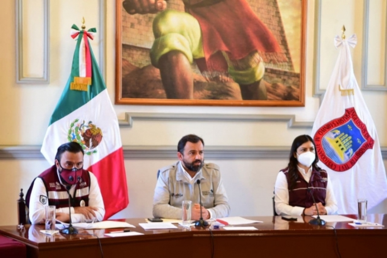 Tres panteones cerrados, dos bailes y un desfile fueron cancelados 