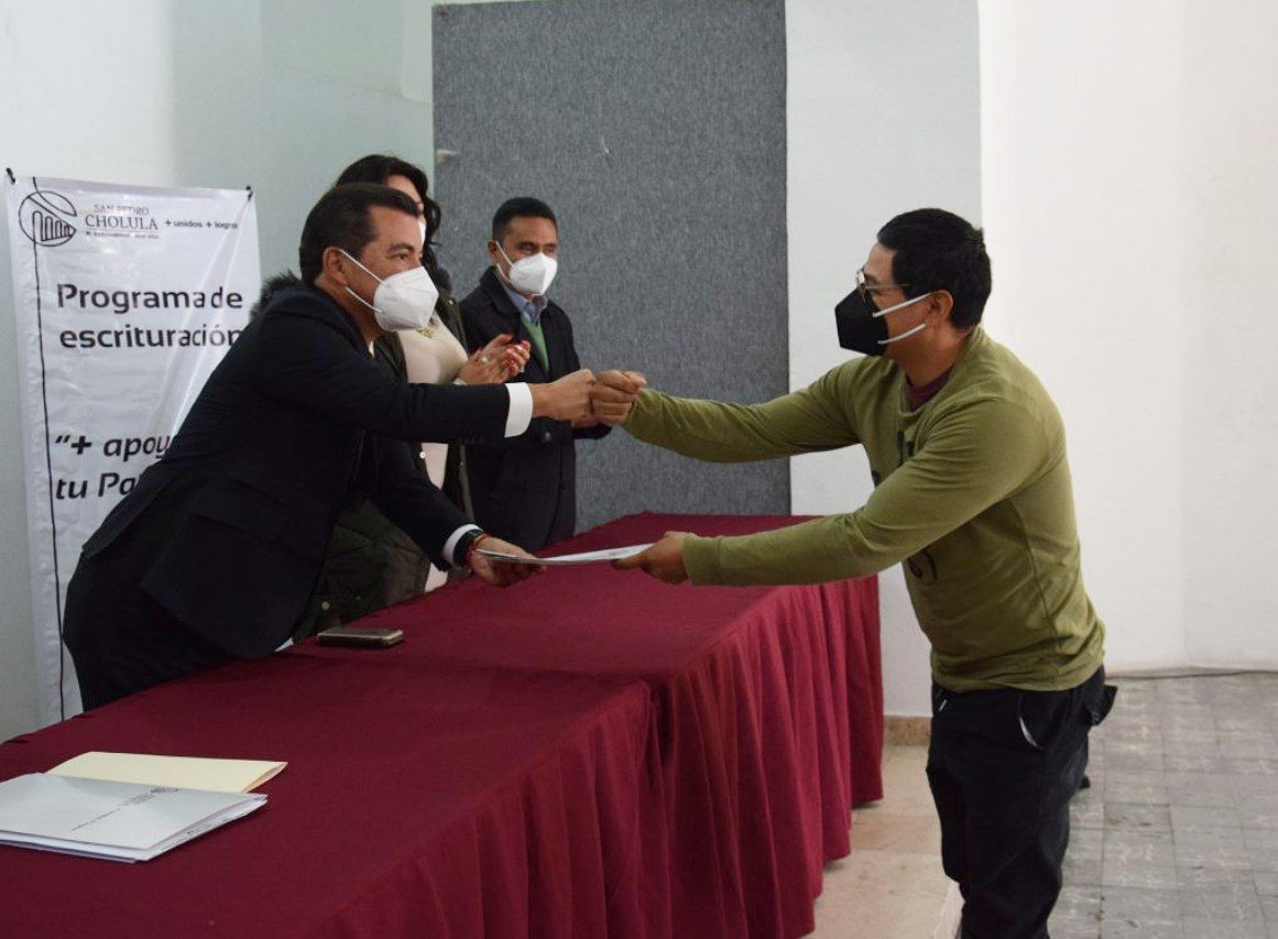 Subsidia gobierno de San Pedro Cholula hasta 80 por ciento en  escrituración para dar certeza jurídica a familias del municipio