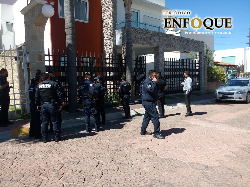 Sujetos armados atracan domicilio particular de senadora Minerva Hernández Ramos.