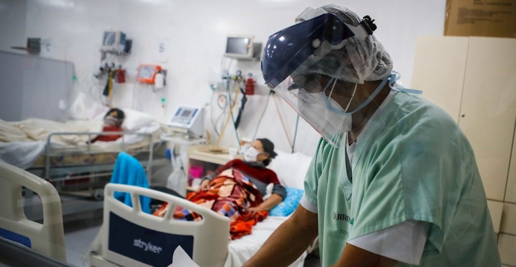 México supera los 800 mil casos de COVID-19
