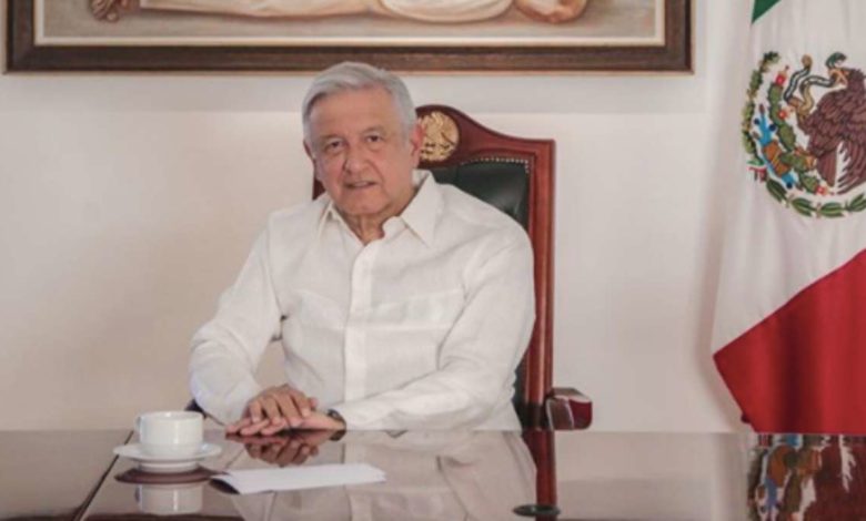 Popularidad de AMLO es de 53%; 6 de cada 10 ven corrupción en su gobierno