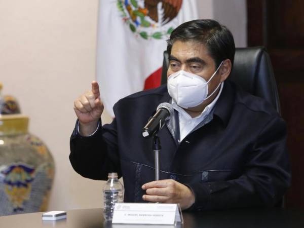 Confirma Barbosa que hay procedimiento administrativo contra 12 policías suspendidos