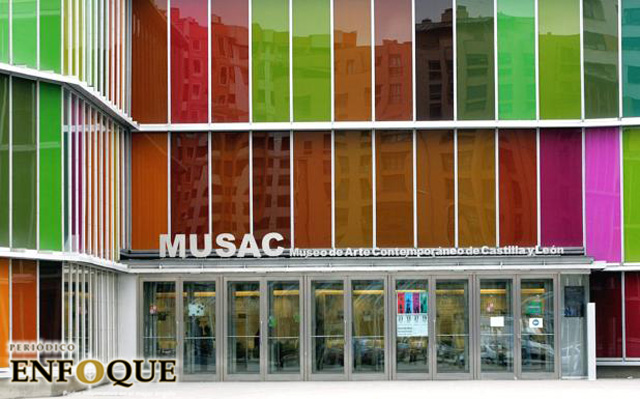 El sector del arte contemporáneo denuncia la “situación insostenible” del MUSAC