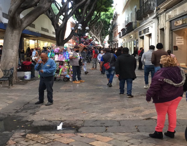 Ayuntamiento de Puebla no cumple con requisitos para obras en la 5 de Mayo; gobierno fija plazos para resolver