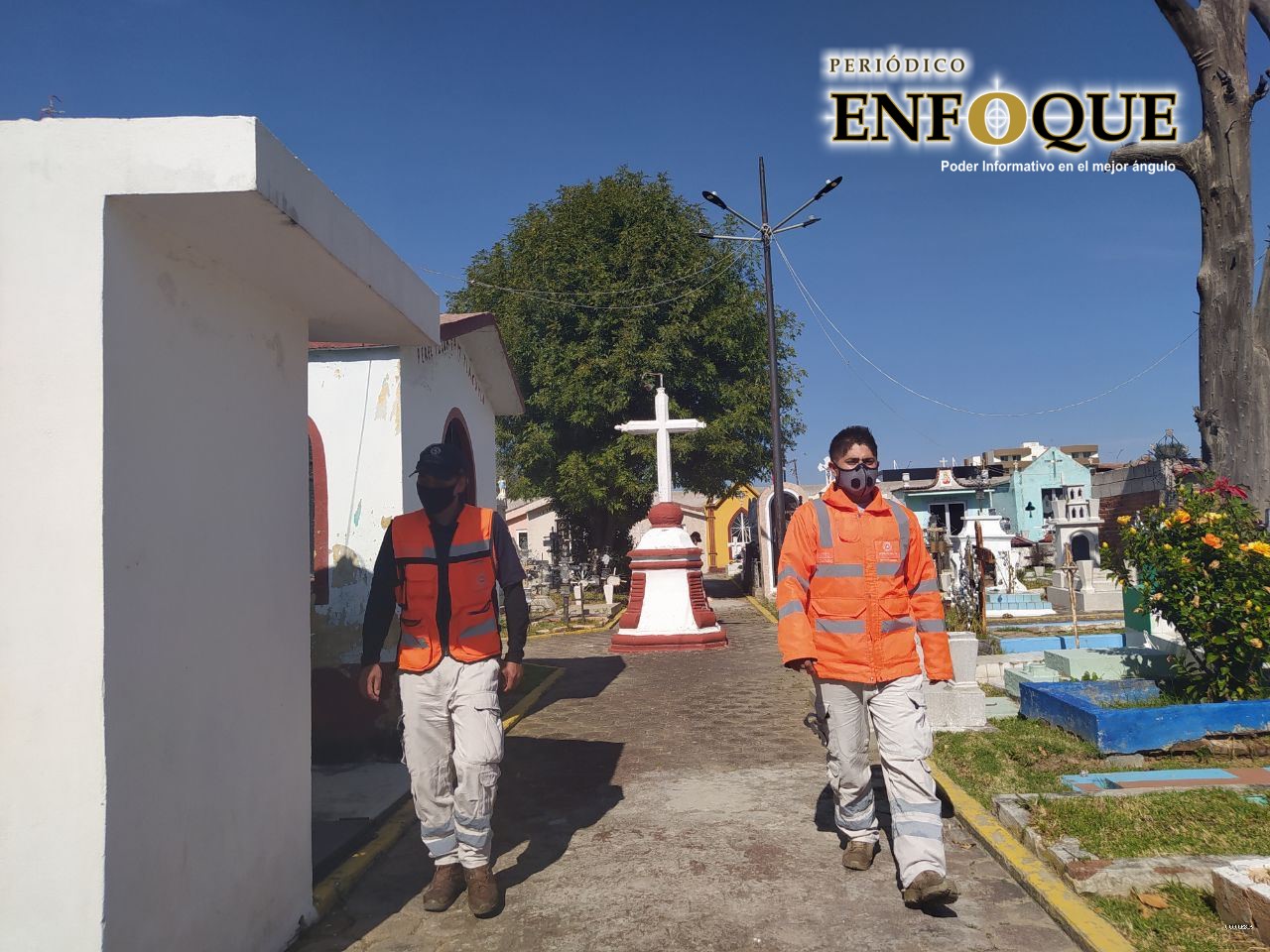 Permitirán a dos familiares por difunto acceso en panteones de San Pedro Cholula durante Día de Muertos 