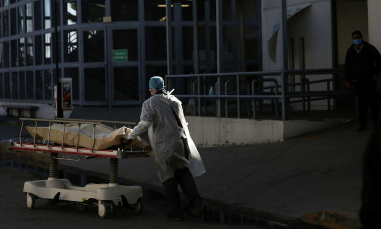 Fallecidos por COVID-19 superan las muertes por cáncer registradas en 2019: Inegi